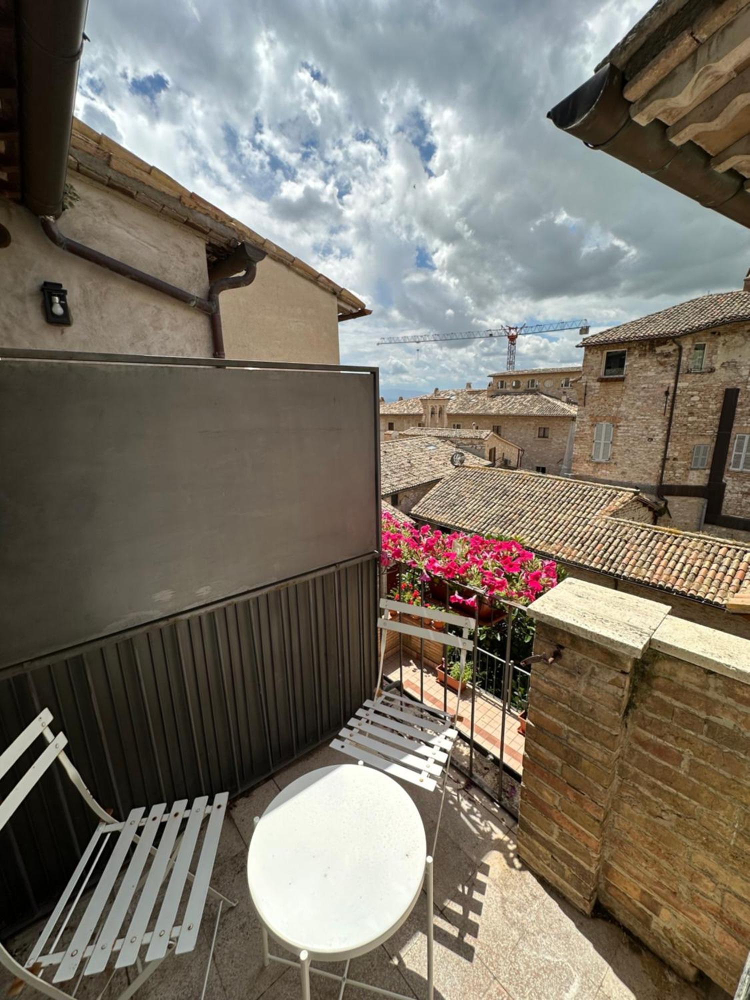 Portica Apartment Assise Chambre photo